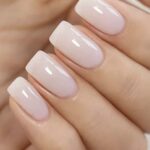 Extension d’ongles gel naturel